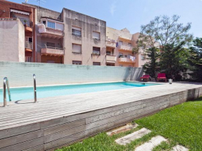 My Space Emirates - Splendid Apartment with Terrace and Pool near Park Güell